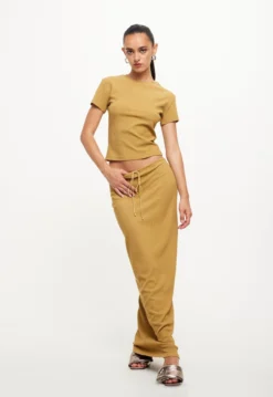 NOSTALGIC MAXI SKIRT - GOLD 9 NOSTALGIC MAXI SKIRT - GOLD -Cheap Gossavia Store 60lbxMExyNvjrbn8B6B 1VWQ8 62873.1711106662