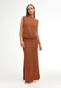 LAURA CROCHET SKIRT - RUST
