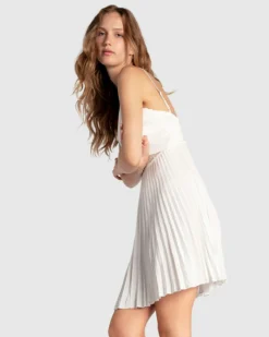 Feel It Still Lace Trim Mini Dress - White -Cheap Gossavia Store xIxAmswhKJsCAcjvG1ez9oAl0 79936.1710674105